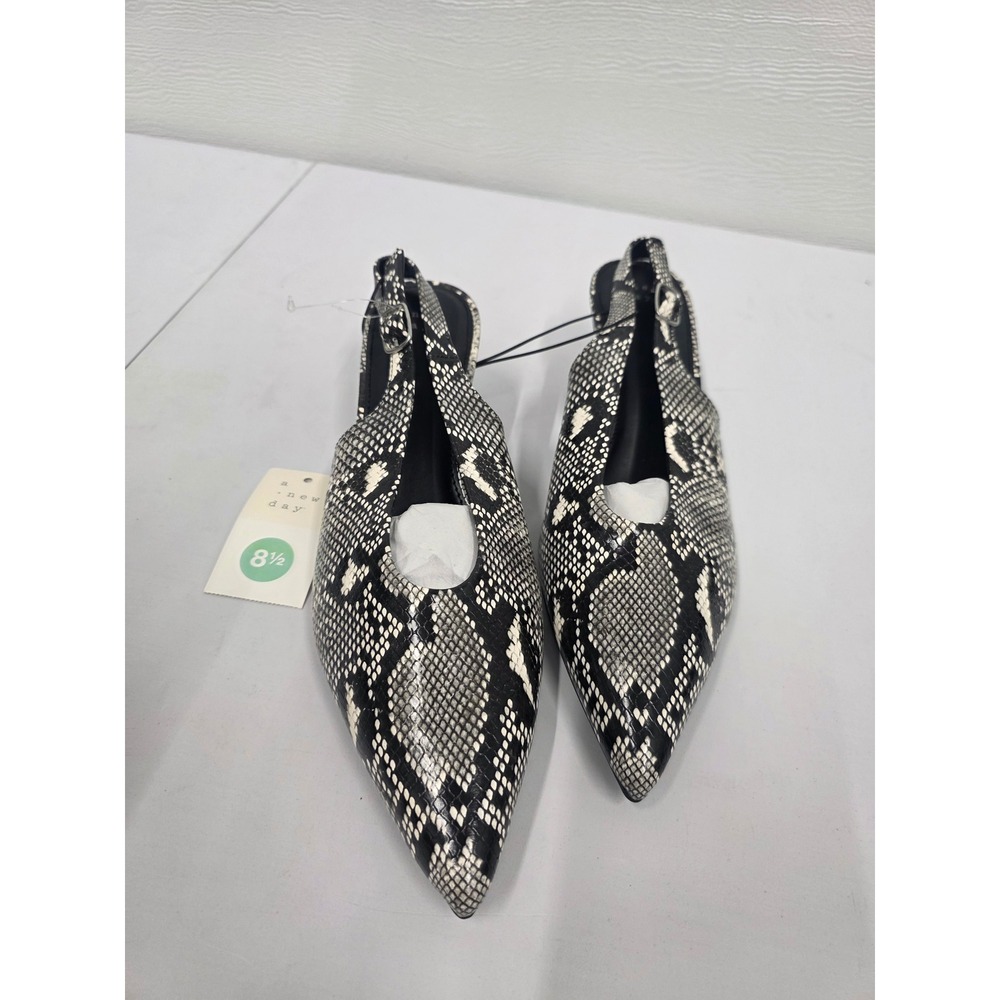 A New Day Womens Snakeskin Print Slingback Kitten Heels Pointed Toe Shoes 8.5